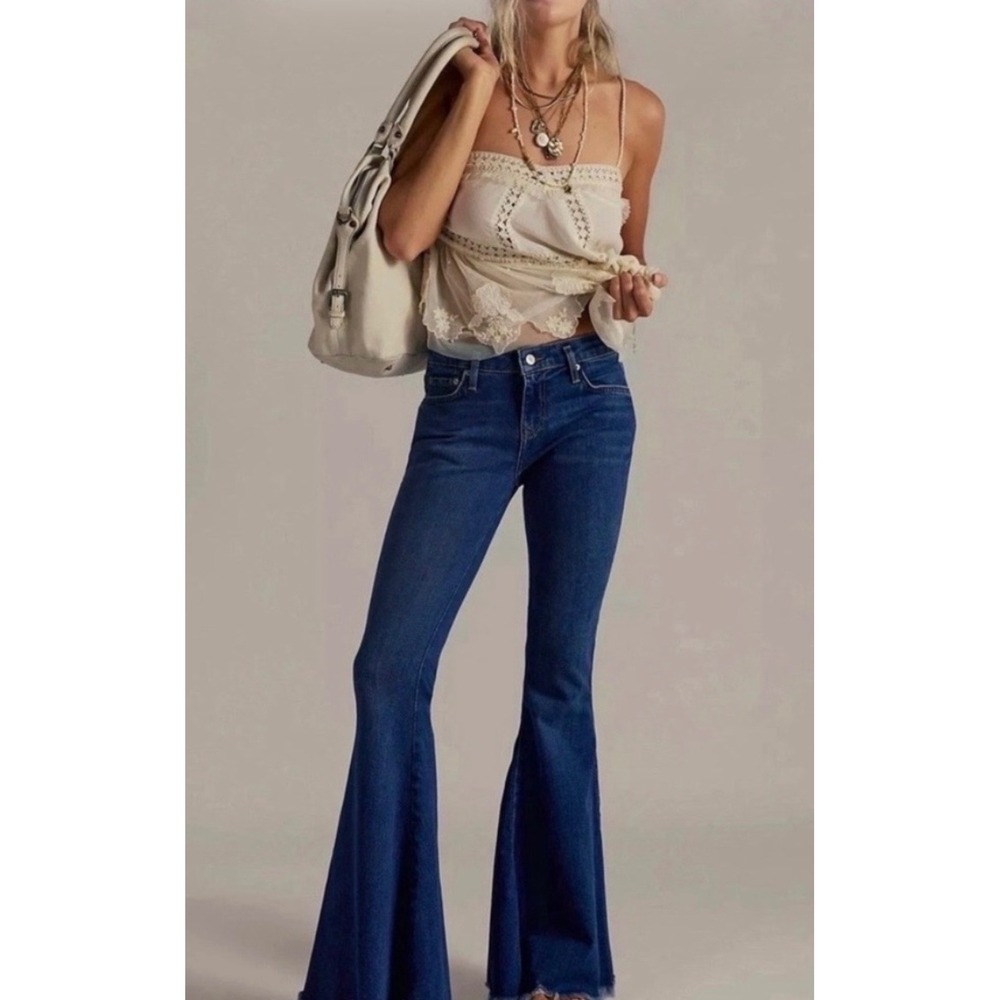 Free People Flare Jeans Dark Wash Denim Size 28 70s Chic Retro Fall
